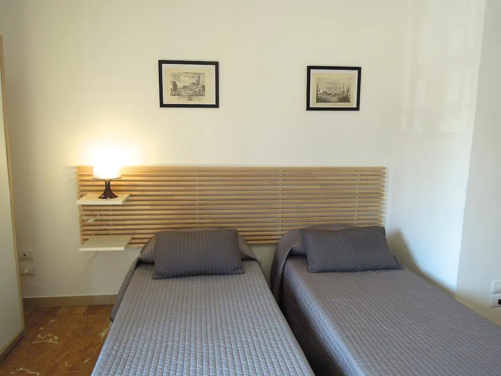 Residenza Sansovino Mestre 0*,